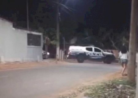 Homem é morto a tiros e outro fica ferido em ataques no mesmo bairro em Coxim