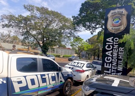 Patrão é levado à delegacia após funcionária denunciar assédio sexual>