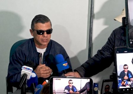 &ldquo;Dor imensur&aacute;vel&rdquo;, diz pai de jovem morto por engano em loja de ve&iacute;culos>