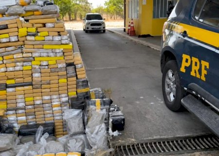 Carga de 440 quilos de drogas que saiu de MS é apreendida em Goiás>
