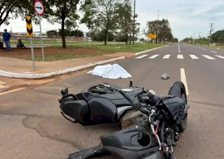 Idoso de 67 anos morre após ter moto atingida por picape>