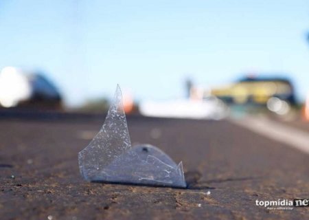 Homem surta, ataca conhecida com caco de vidro e foge do local em Dourados>