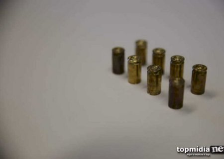 Jovem escapa de tiros em confusão em distribuidora em Dourados