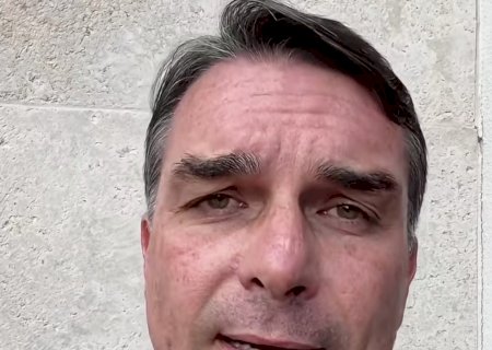 Polícia Federal apura possível fuga de Flávio Bolsonaro do Brasil>